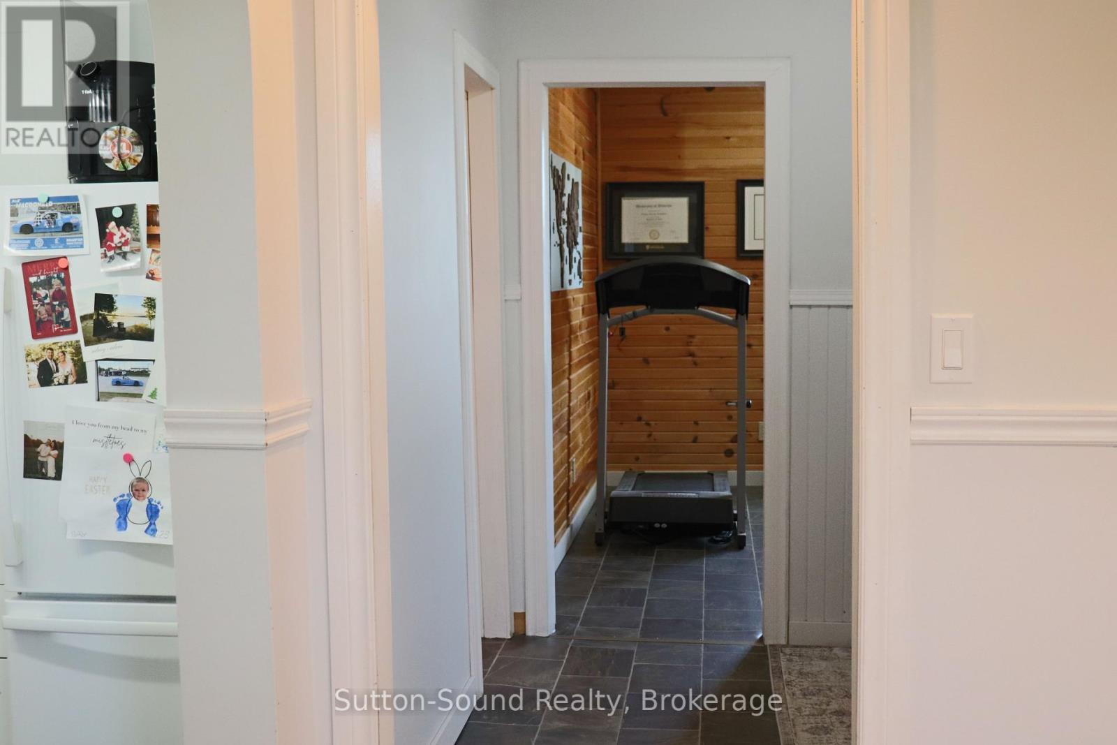 












31 YONGE STREET S

,
Arran-Elderslie,




Ontario
N0H2N0

