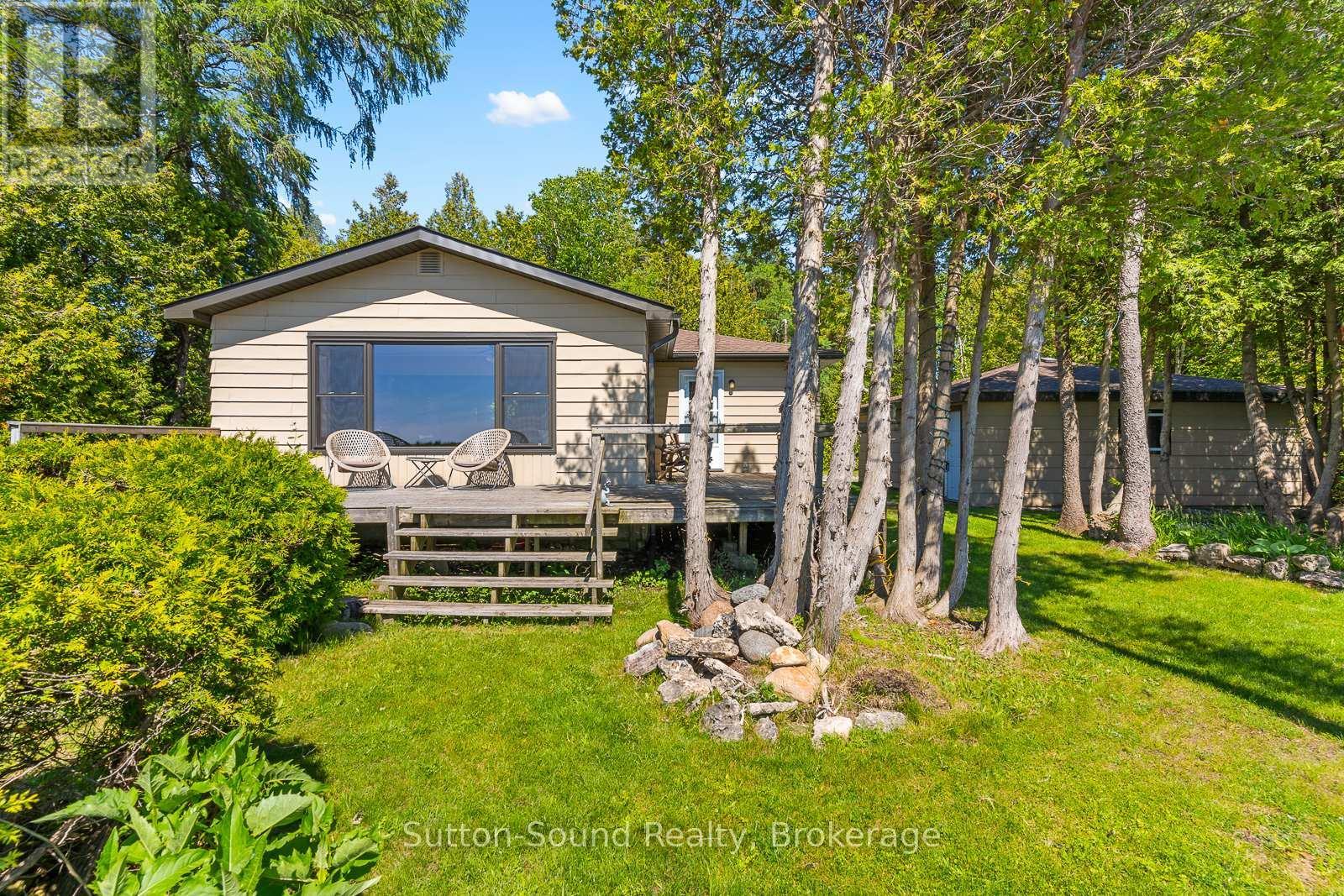 












1292 SUNSET DRIVE

,
South Bruce Peninsula,




Ontario
N0H2T0

