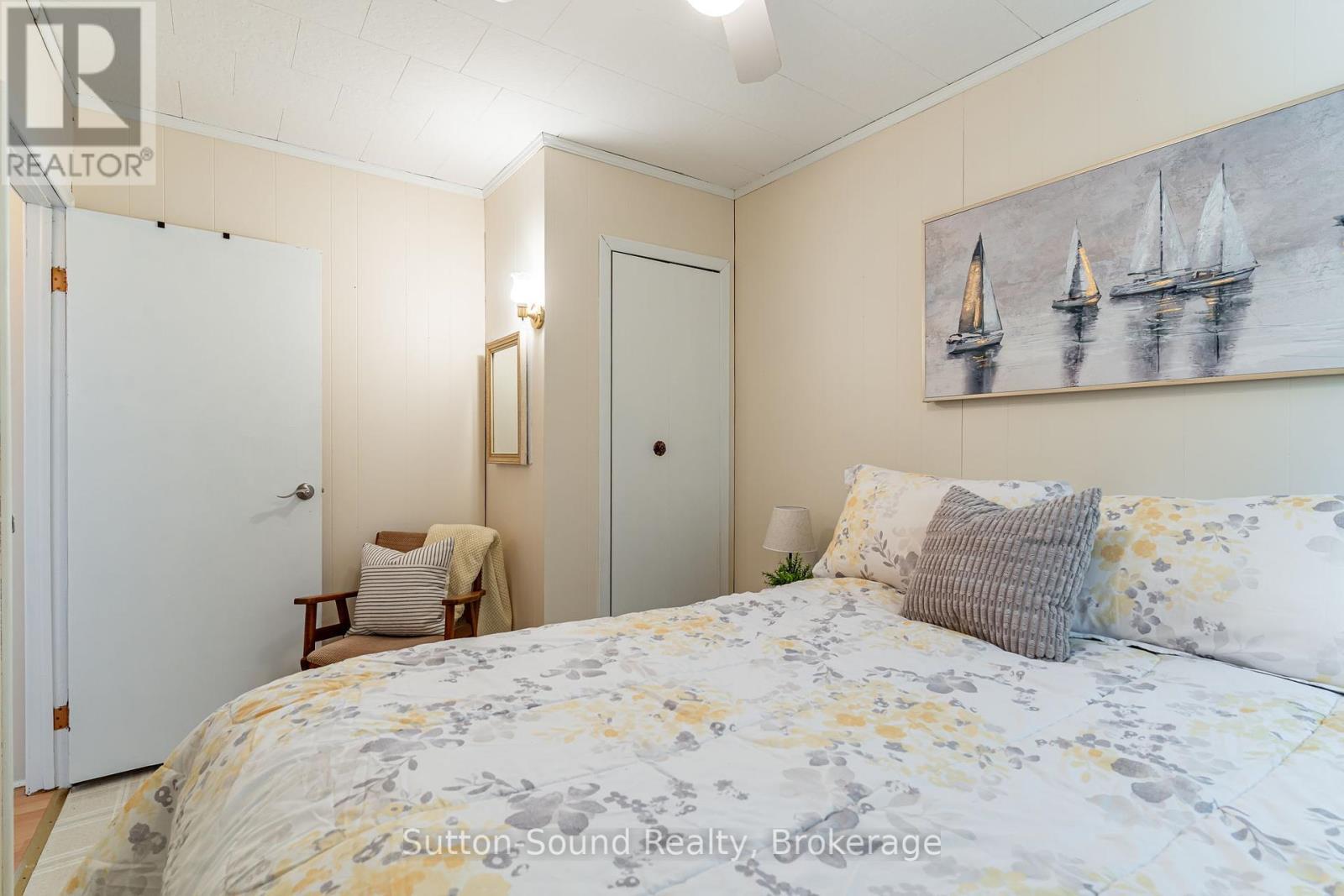 












1292 SUNSET DRIVE

,
South Bruce Peninsula,




Ontario
N0H2T0

