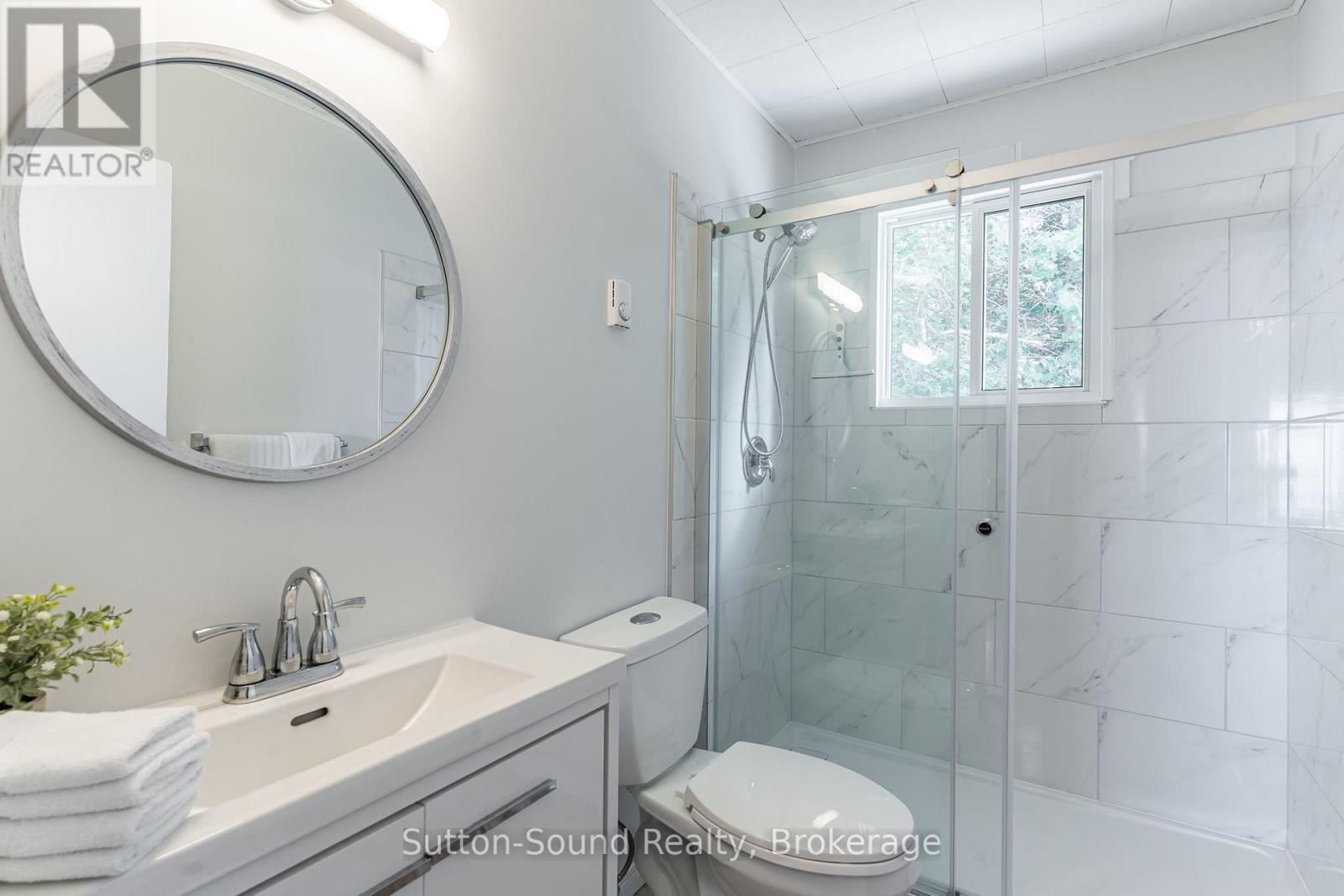 












1292 SUNSET DRIVE

,
South Bruce Peninsula,




Ontario
N0H2T0

