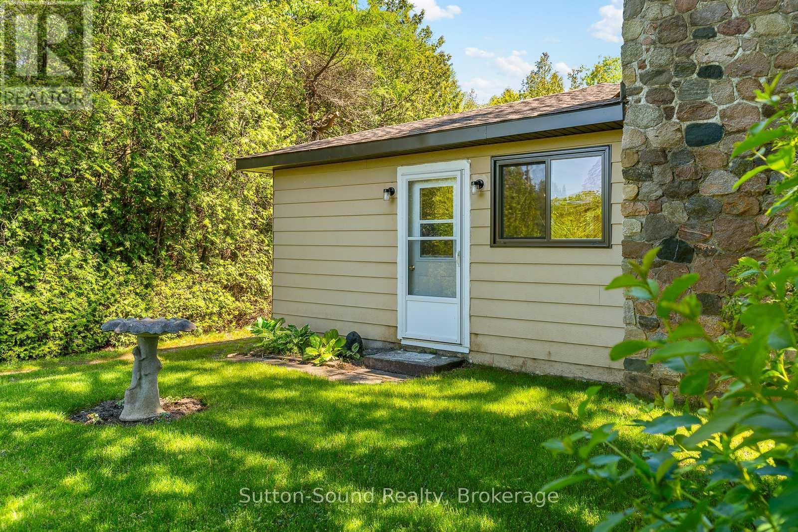 












1292 SUNSET DRIVE

,
South Bruce Peninsula,




Ontario
N0H2T0


