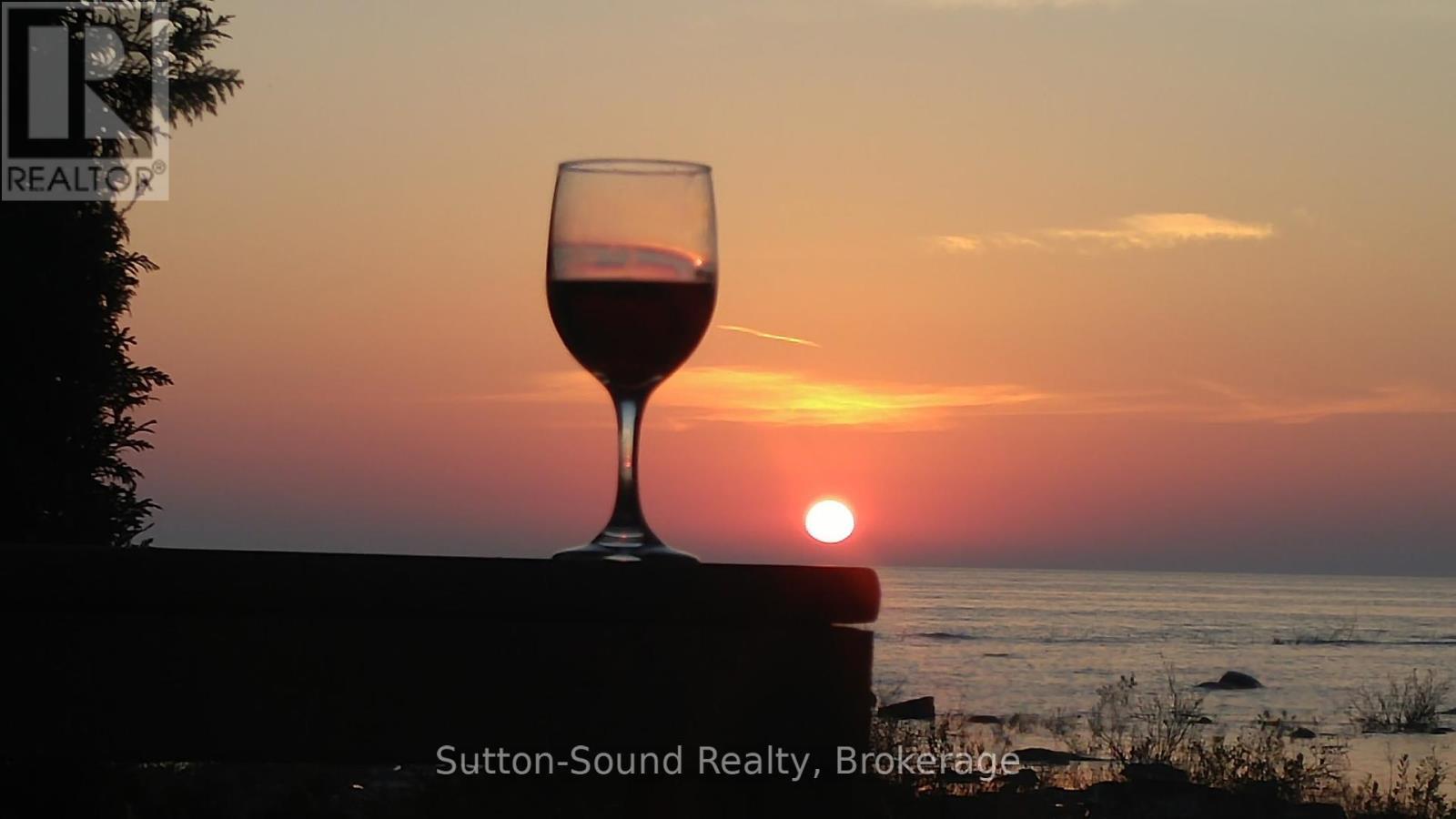 












1292 SUNSET DRIVE

,
South Bruce Peninsula,




Ontario
N0H2T0

