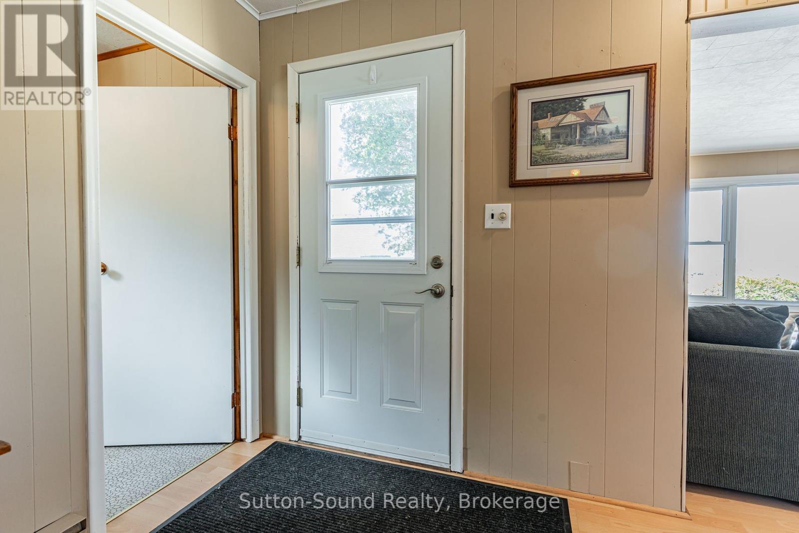 












1292 SUNSET DRIVE

,
South Bruce Peninsula,




Ontario
N0H2T0

