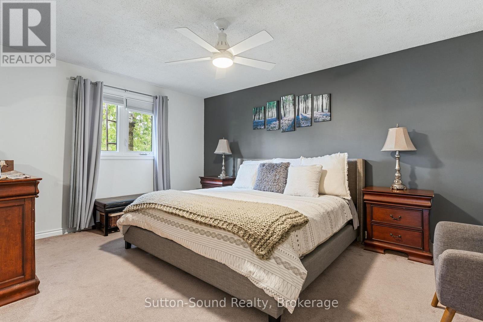 












403 SIMCOE AVENUE

,
South Bruce Peninsula,




Ontario
N0H2G0

