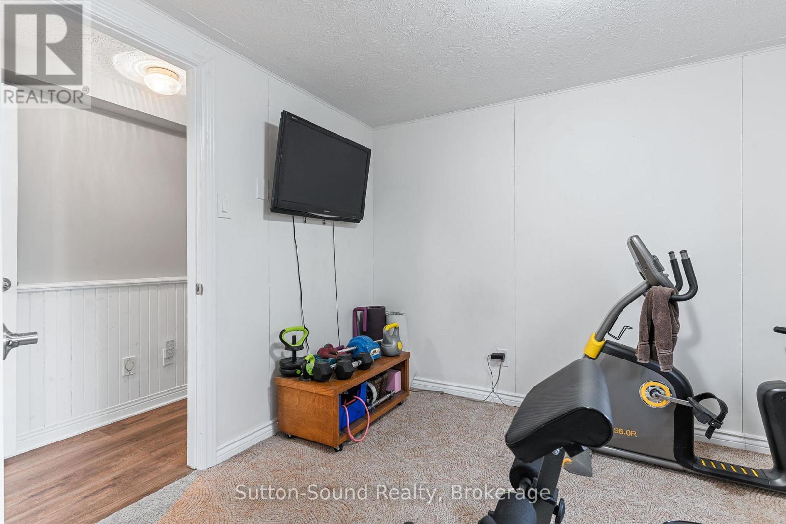 












403 SIMCOE AVENUE

,
South Bruce Peninsula,




Ontario
N0H2G0

