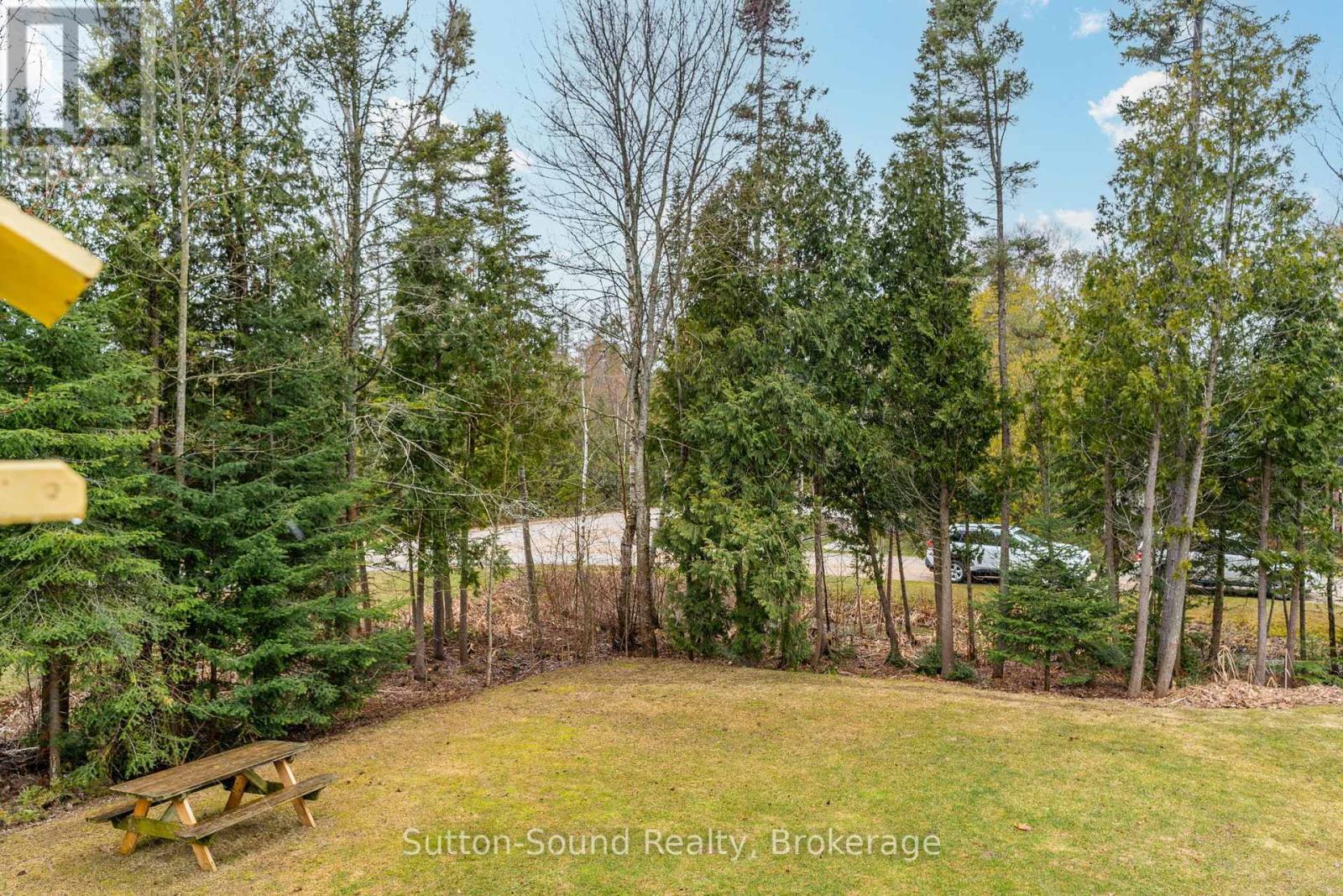 












403 SIMCOE AVENUE

,
South Bruce Peninsula,




Ontario
N0H2G0

