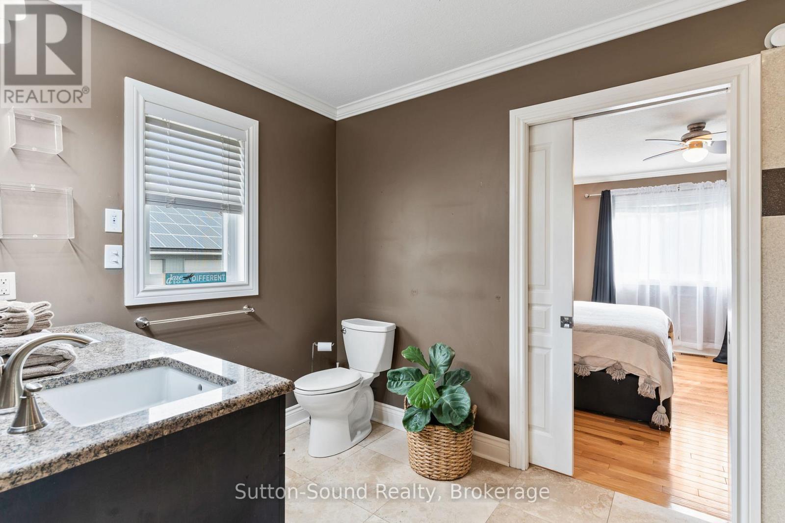 












133 PARK STREET

,
Georgian Bluffs,




Ontario
N4K6V5

