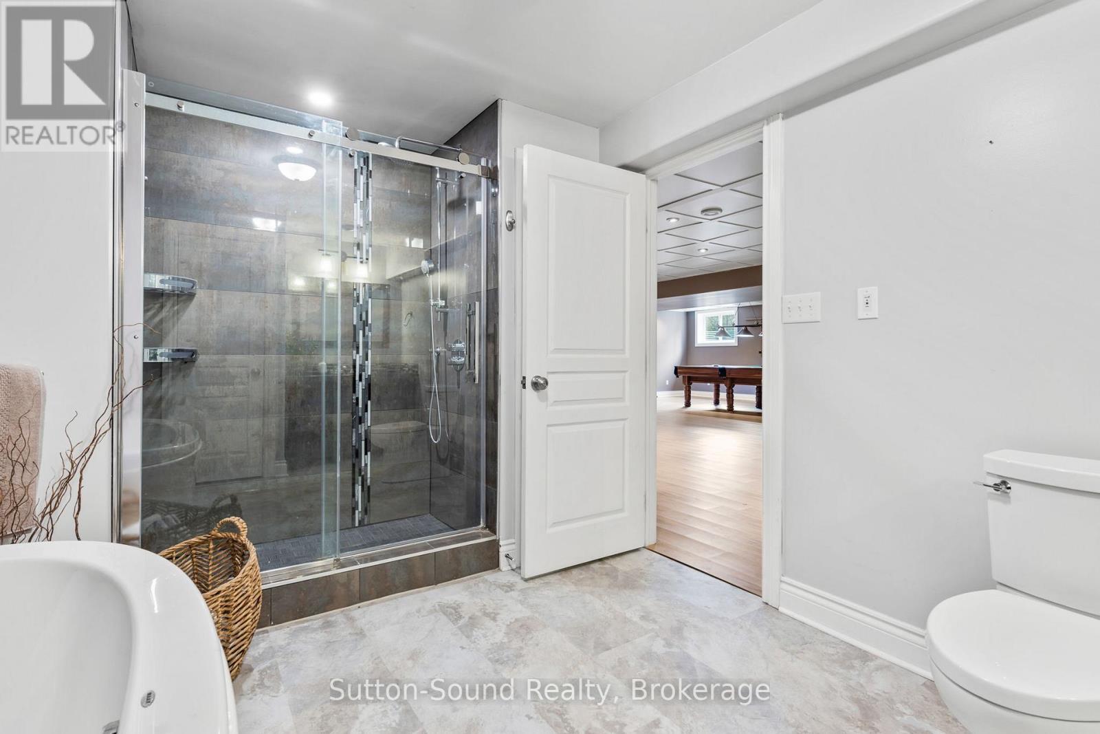 












133 PARK STREET

,
Georgian Bluffs,




Ontario
N4K6V5

