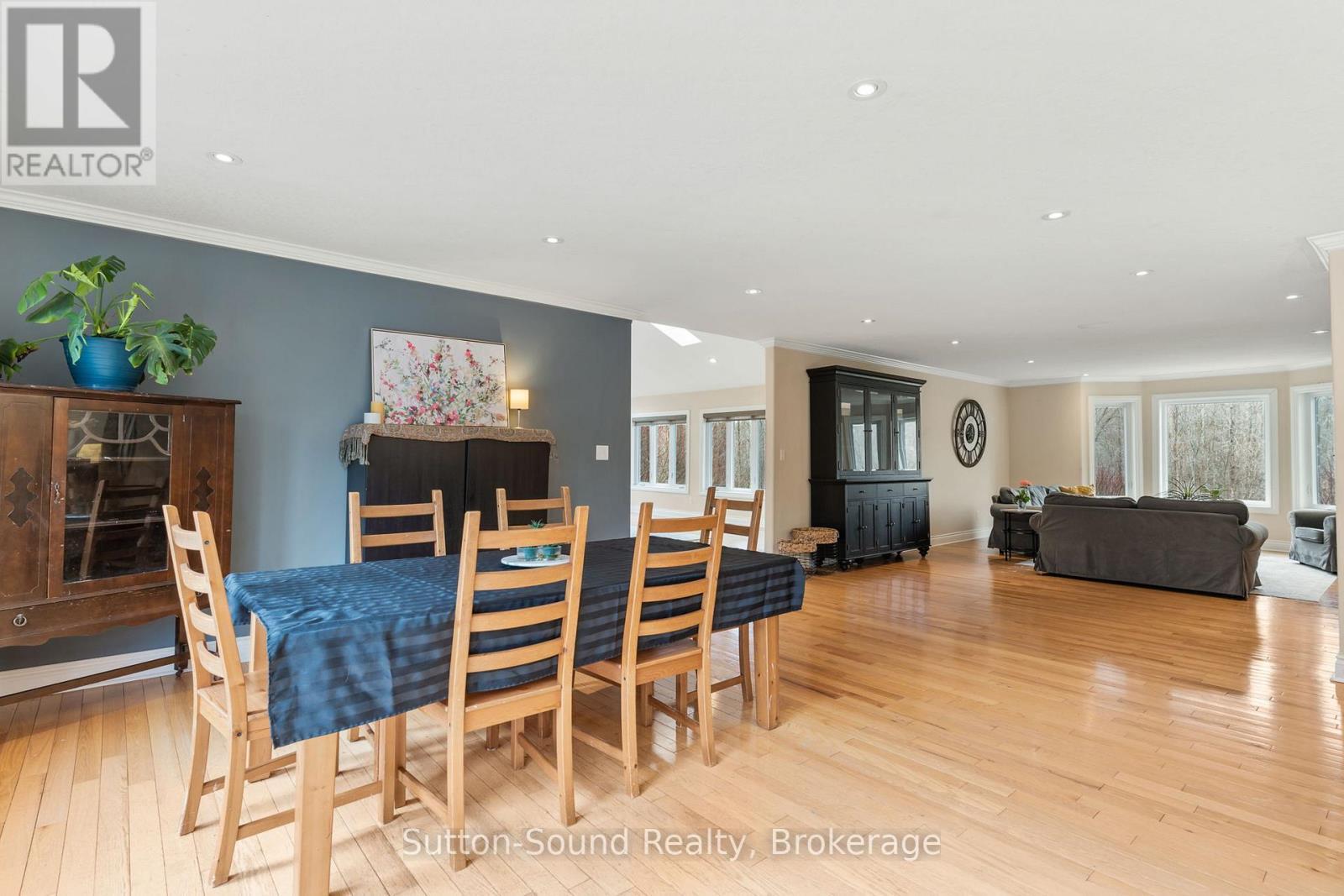 












133 PARK STREET

,
Georgian Bluffs,




Ontario
N4K6V5

