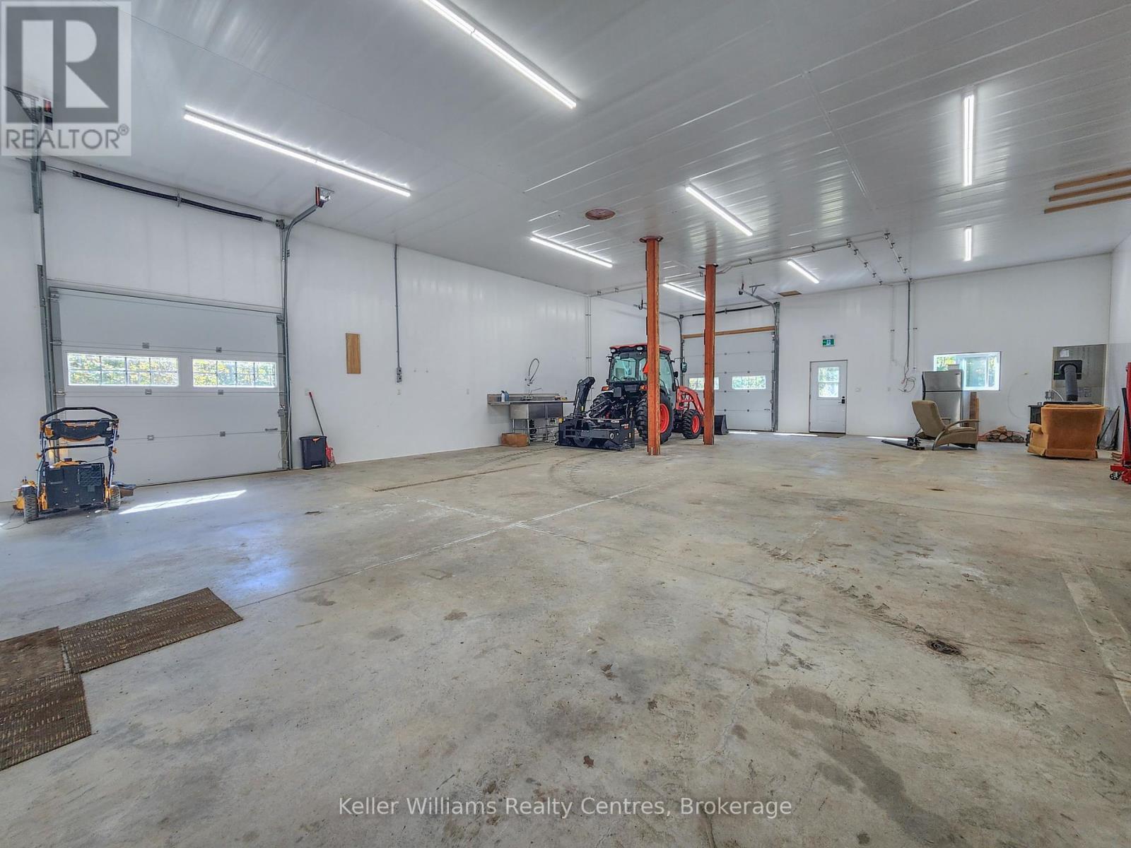 












1019 BRUCE ROAD 9

,
South Bruce Peninsula,




Ontario
N0H2T0

