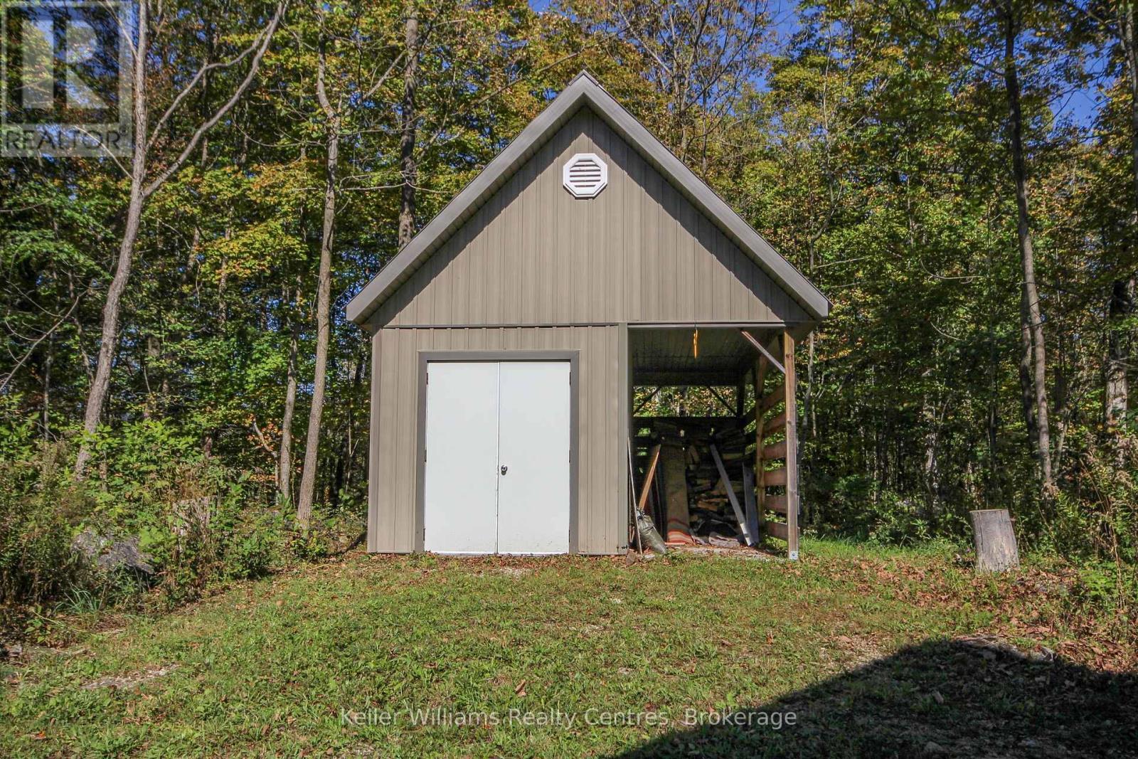 












1019 BRUCE ROAD 9

,
South Bruce Peninsula,




Ontario
N0H2T0

