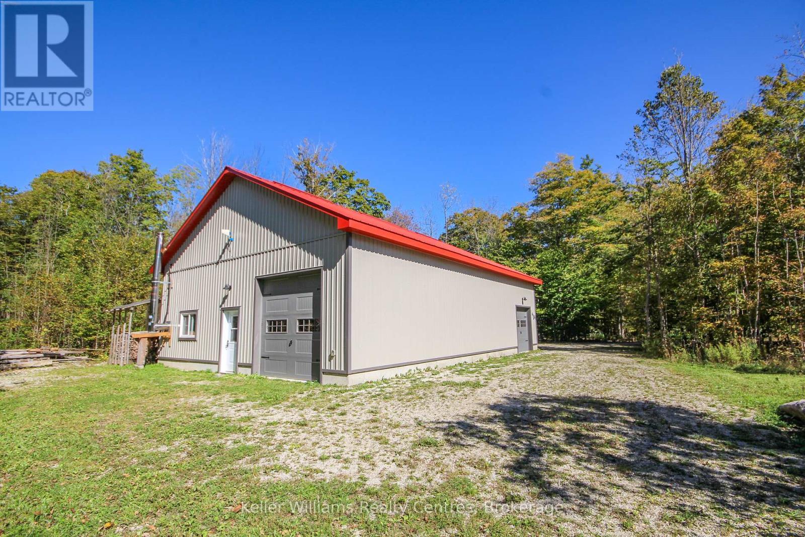












1019 BRUCE ROAD 9

,
South Bruce Peninsula,




Ontario
N0H2T0

