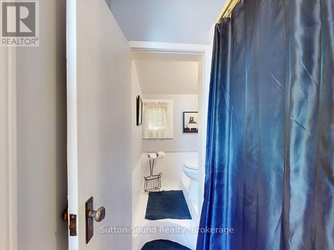 












199 MALLORY BEACH ROAD

,
South Bruce Peninsula,




Ontario
N0H2T0

