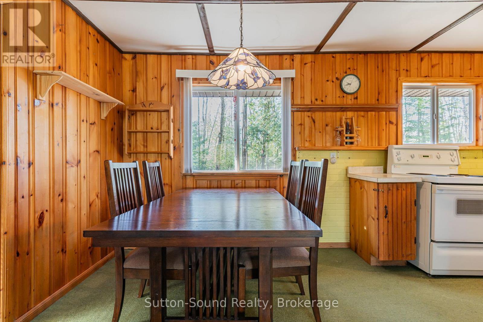 












44 ROTH DRIVE

,
South Bruce Peninsula,




Ontario
N0H2T0

