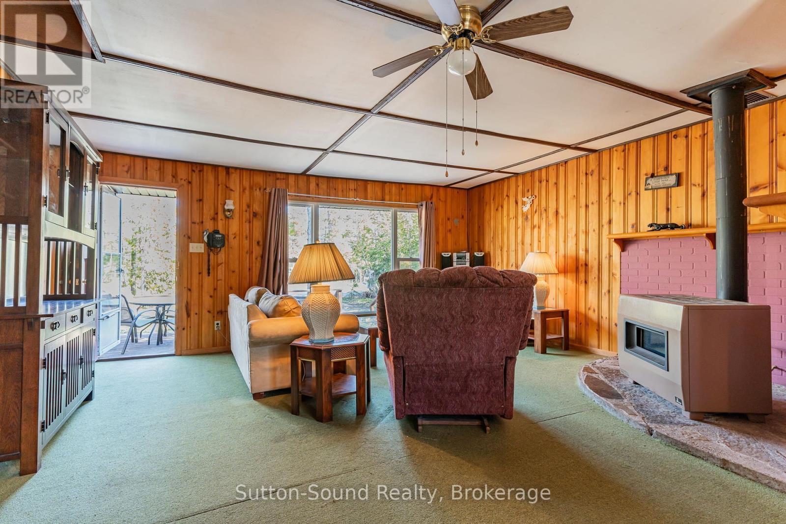 












44 ROTH DRIVE

,
South Bruce Peninsula,




Ontario
N0H2T0

