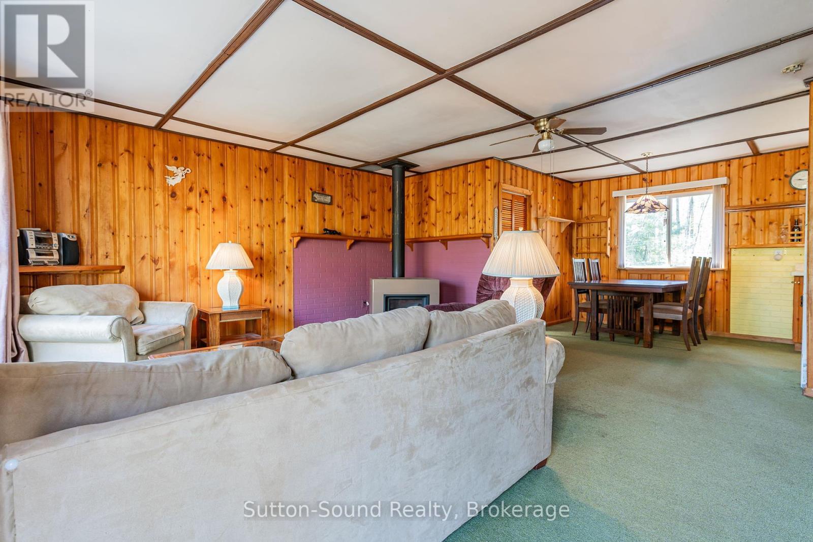 












44 ROTH DRIVE

,
South Bruce Peninsula,




Ontario
N0H2T0

