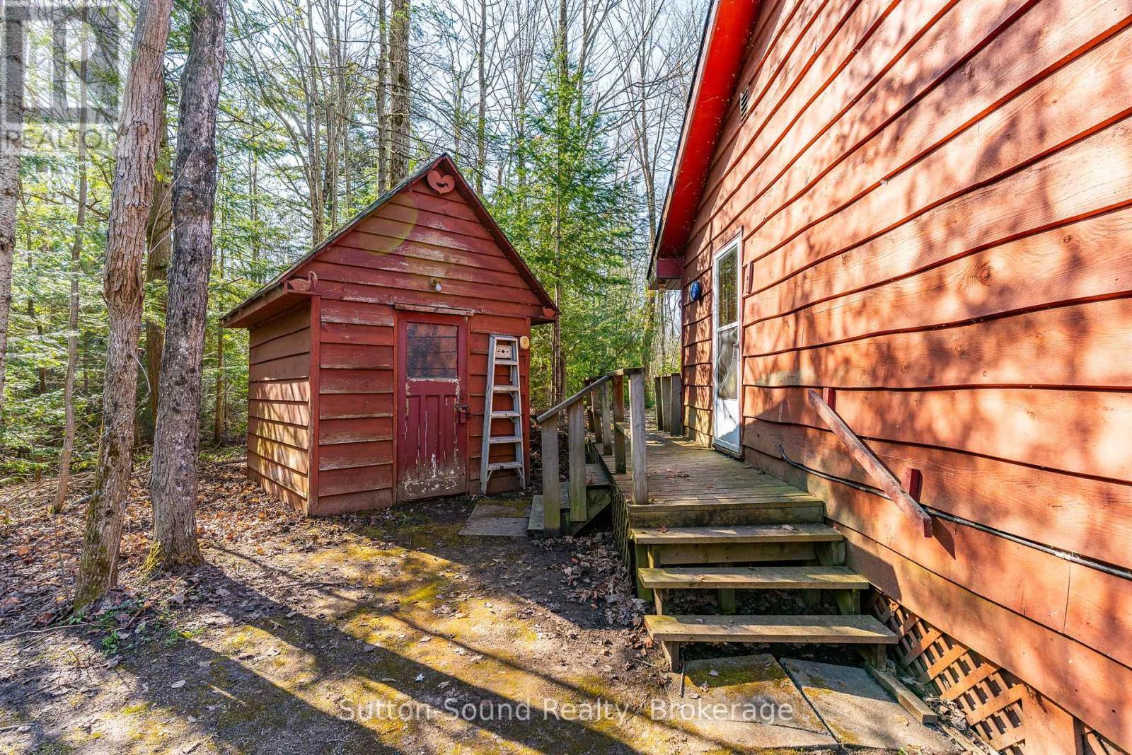 












44 ROTH DRIVE

,
South Bruce Peninsula,




Ontario
N0H2T0

