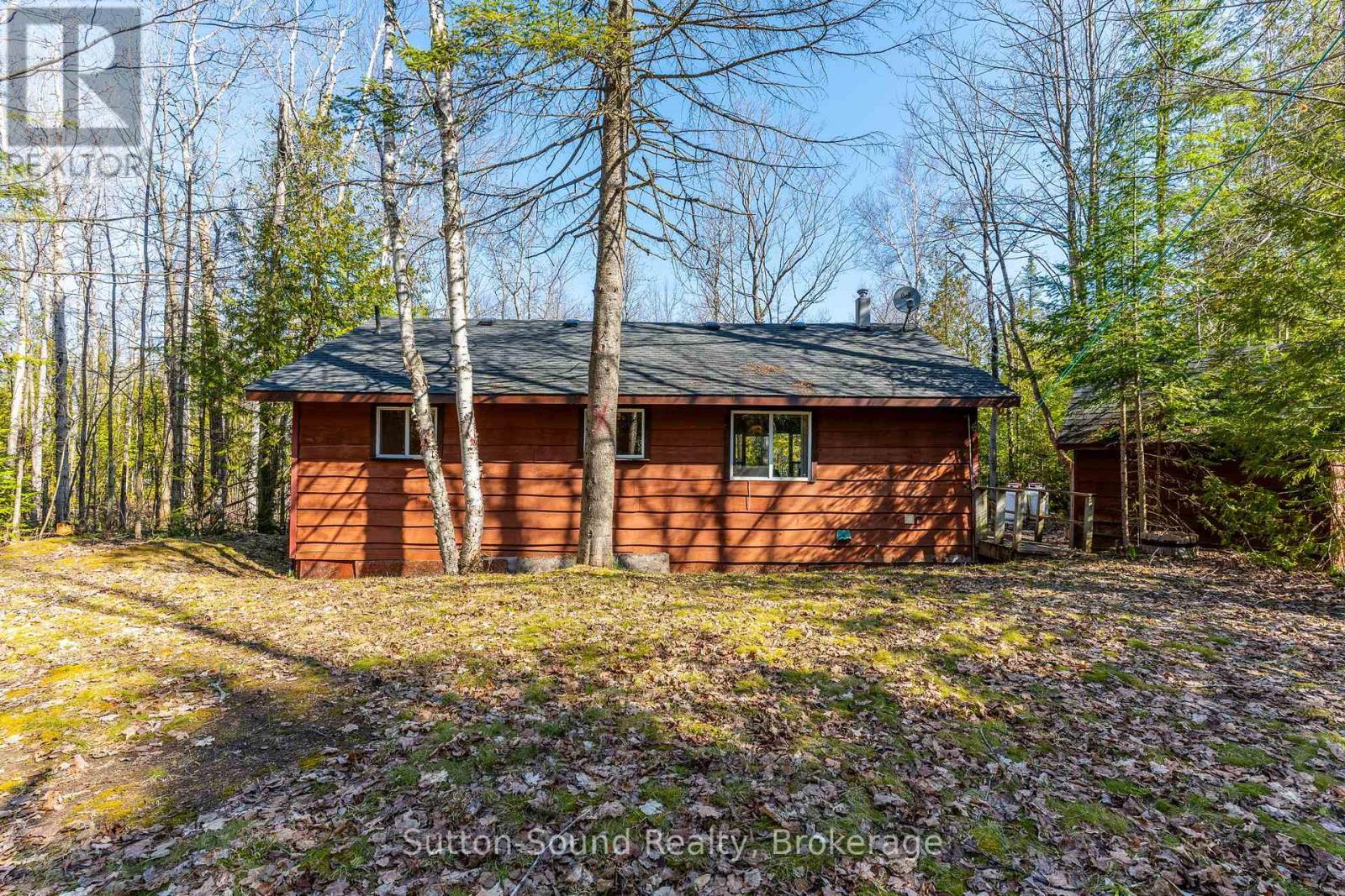 












44 ROTH DRIVE

,
South Bruce Peninsula,




Ontario
N0H2T0

