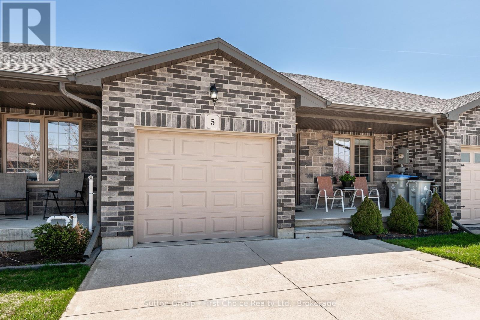 












5 - 74 EDISON STREET

,
St. Marys,




Ontario
N4X1C9

