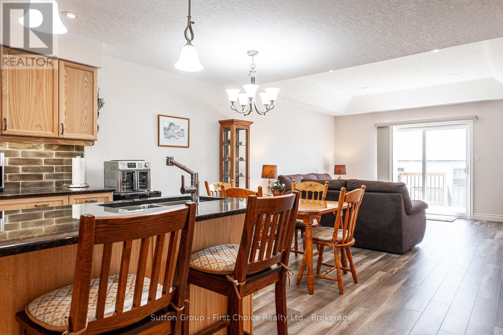 












5 - 74 EDISON STREET

,
St. Marys,




Ontario
N4X1C9


