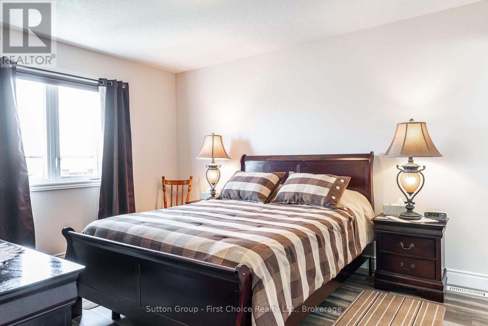 












5 - 74 EDISON STREET

,
St. Marys,




Ontario
N4X1C9


