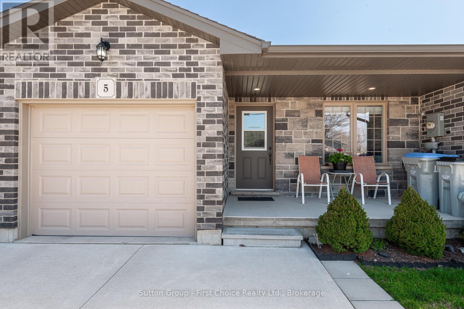 












5 - 74 EDISON STREET

,
St. Marys,




Ontario
N4X1C9

