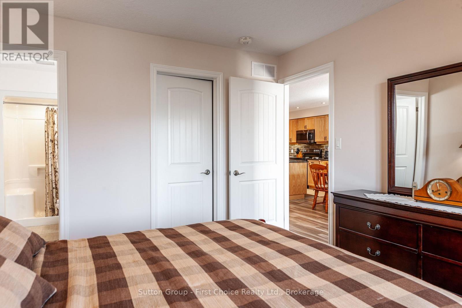 












5 - 74 EDISON STREET

,
St. Marys,




Ontario
N4X1C9

