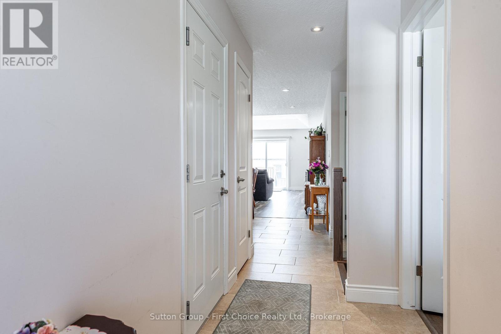 












5 - 74 EDISON STREET

,
St. Marys,




Ontario
N4X1C9

