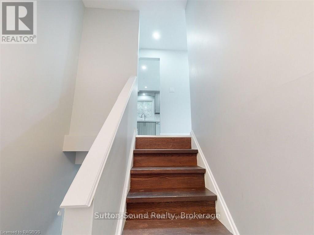 












379 ISAAC STREET

,
South Bruce Peninsula,




Ontario
N0H2T0

