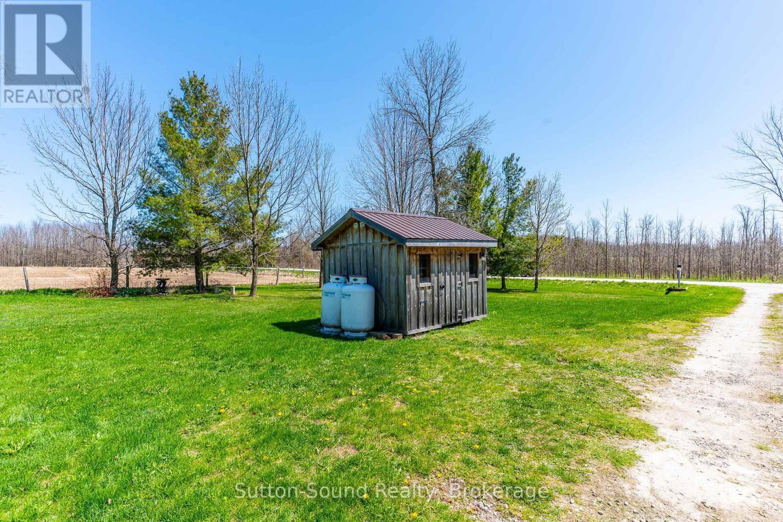 












17 MAR SIDE RD SIDE ROAD

,
South Bruce Peninsula,




Ontario
N0H2T0

