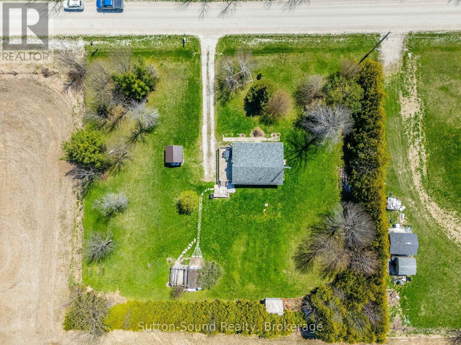 












17 MAR SIDE RD SIDE ROAD

,
South Bruce Peninsula,




Ontario
N0H2T0

