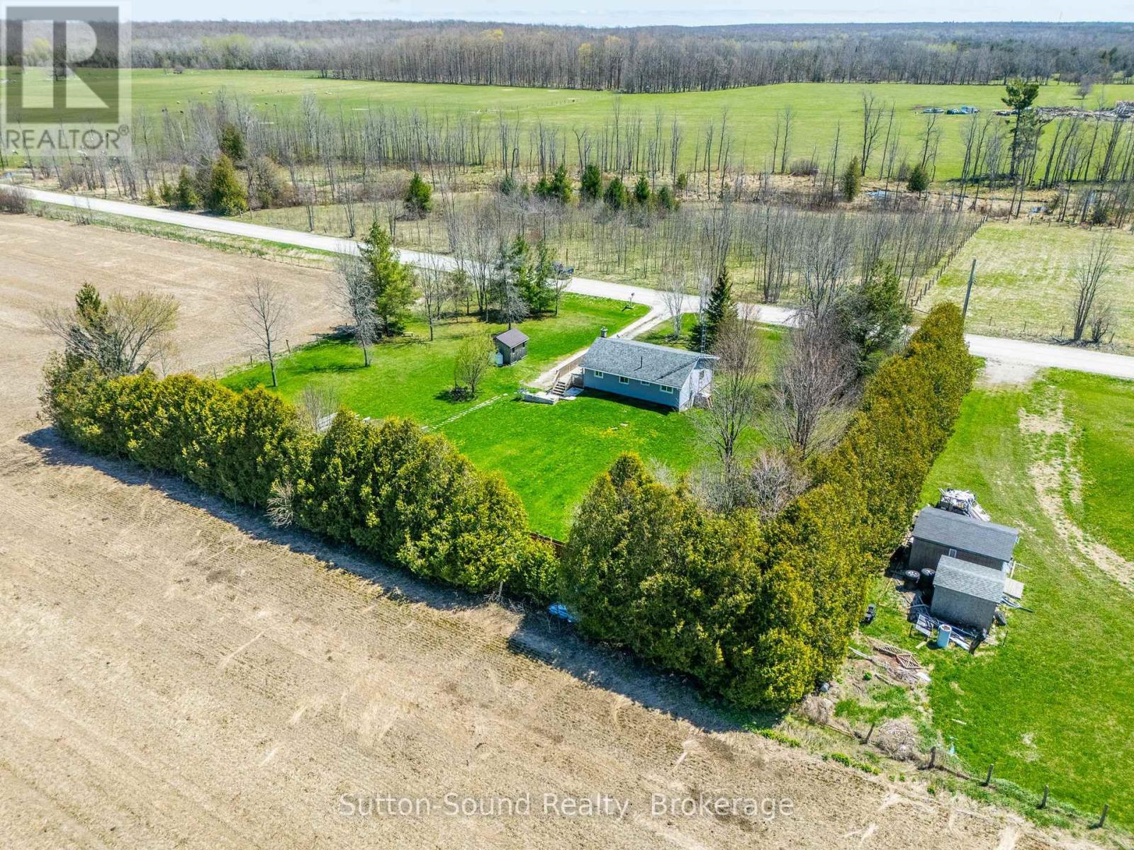 












17 MAR SIDE RD SIDE ROAD

,
South Bruce Peninsula,




Ontario
N0H2T0

