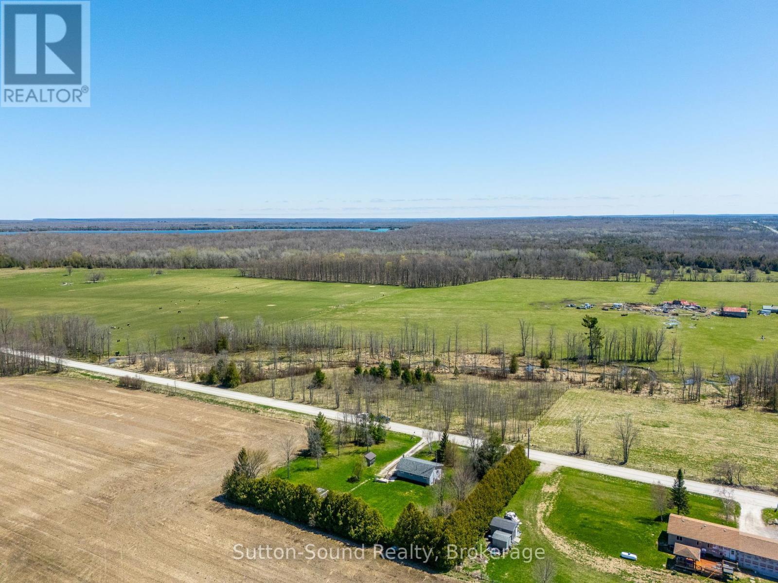 












17 MAR SIDE RD SIDE ROAD

,
South Bruce Peninsula,




Ontario
N0H2T0

