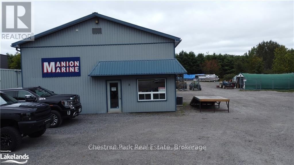 












8 GRAY ROAD

,
Bracebridge (Macaulay),




Ontario
P1L1P8

