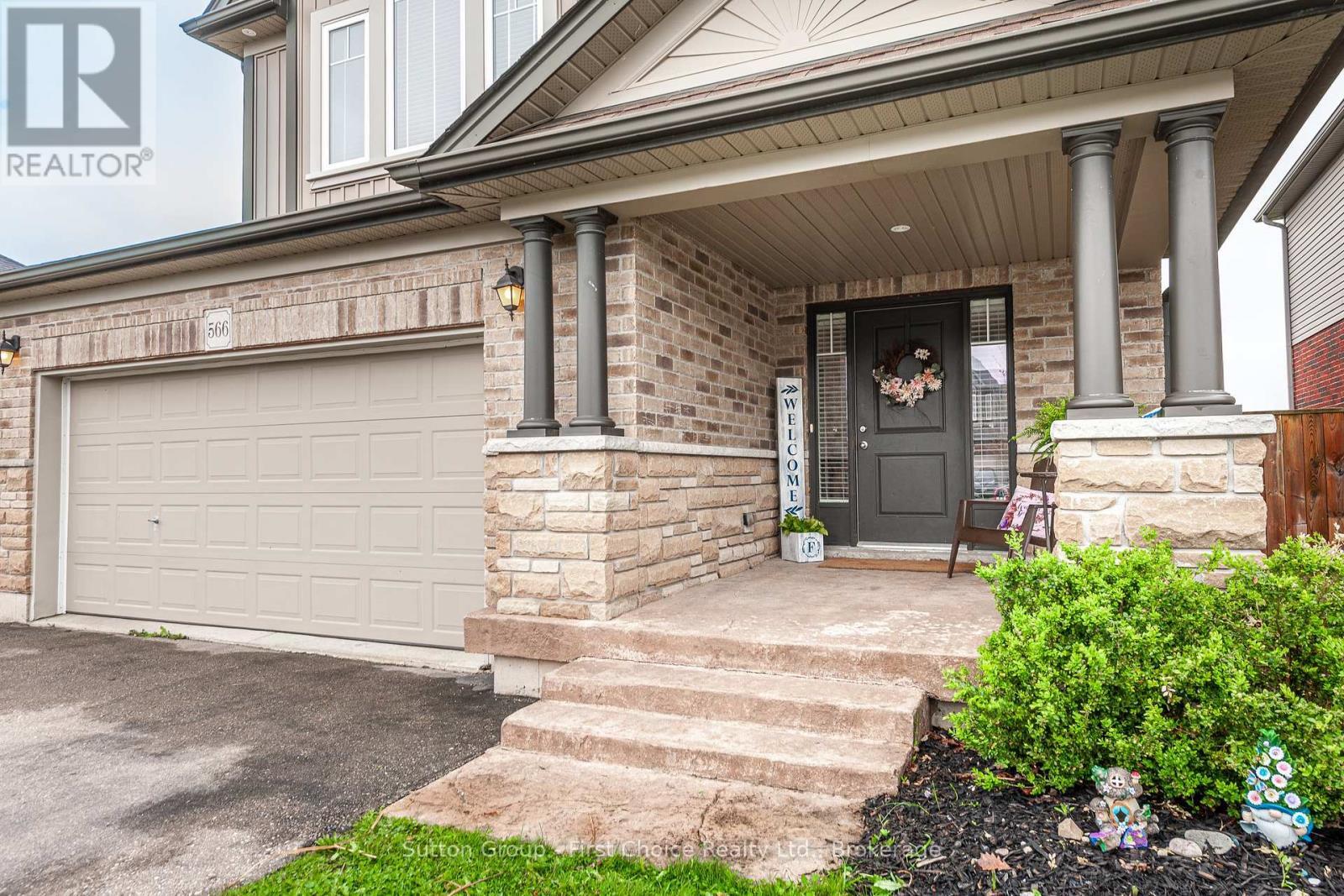 












566 FORMAN AVENUE

,
Stratford,




Ontario
N5A0C6

