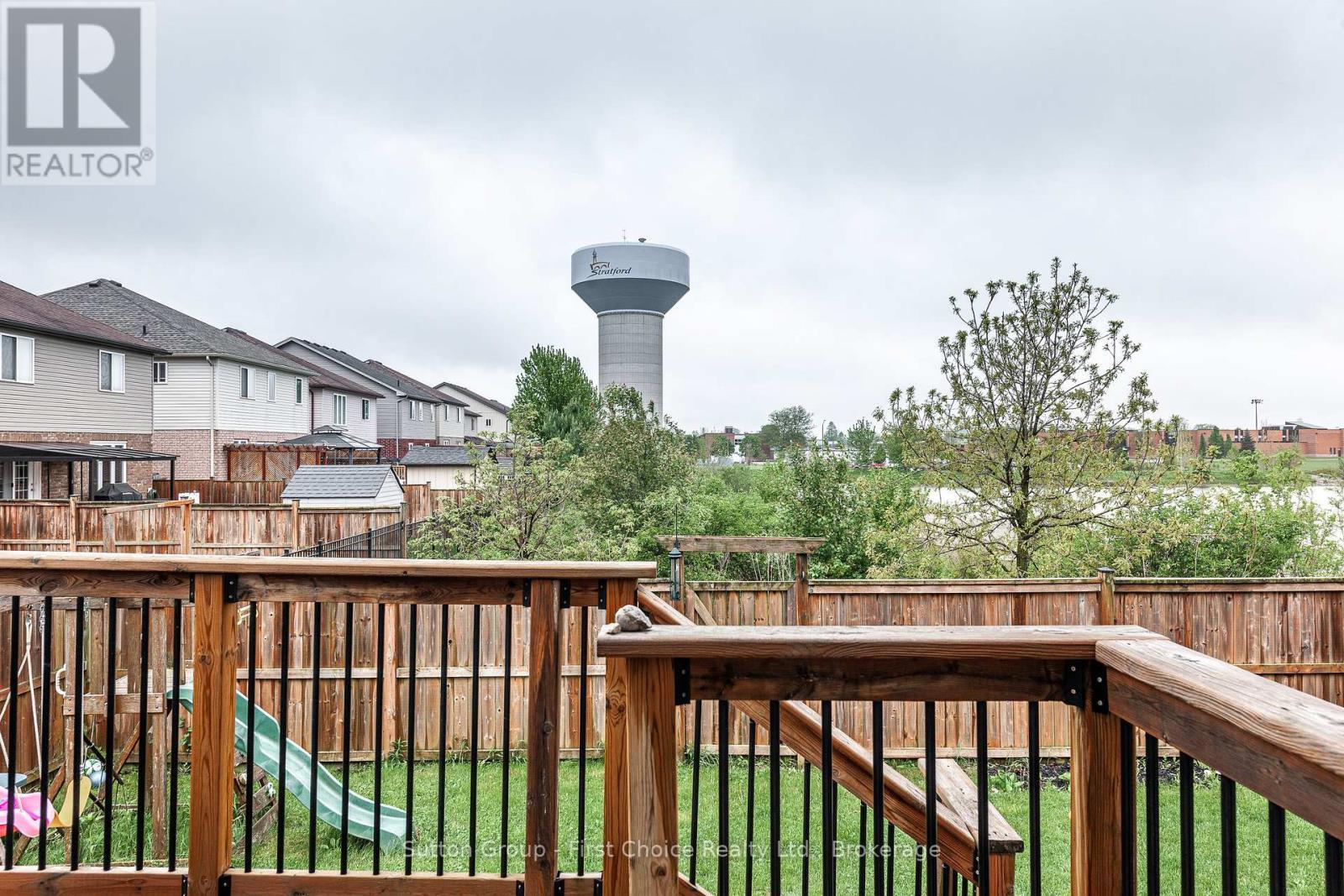 












566 FORMAN AVENUE

,
Stratford,




Ontario
N5A0C6

