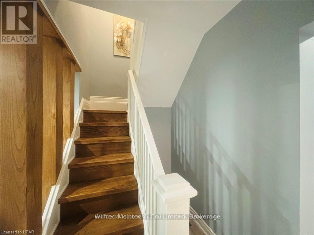 












476 HAMILTON STREET

,
Huron-Kinloss (Lucknow),




Ontario
N0G2H0

