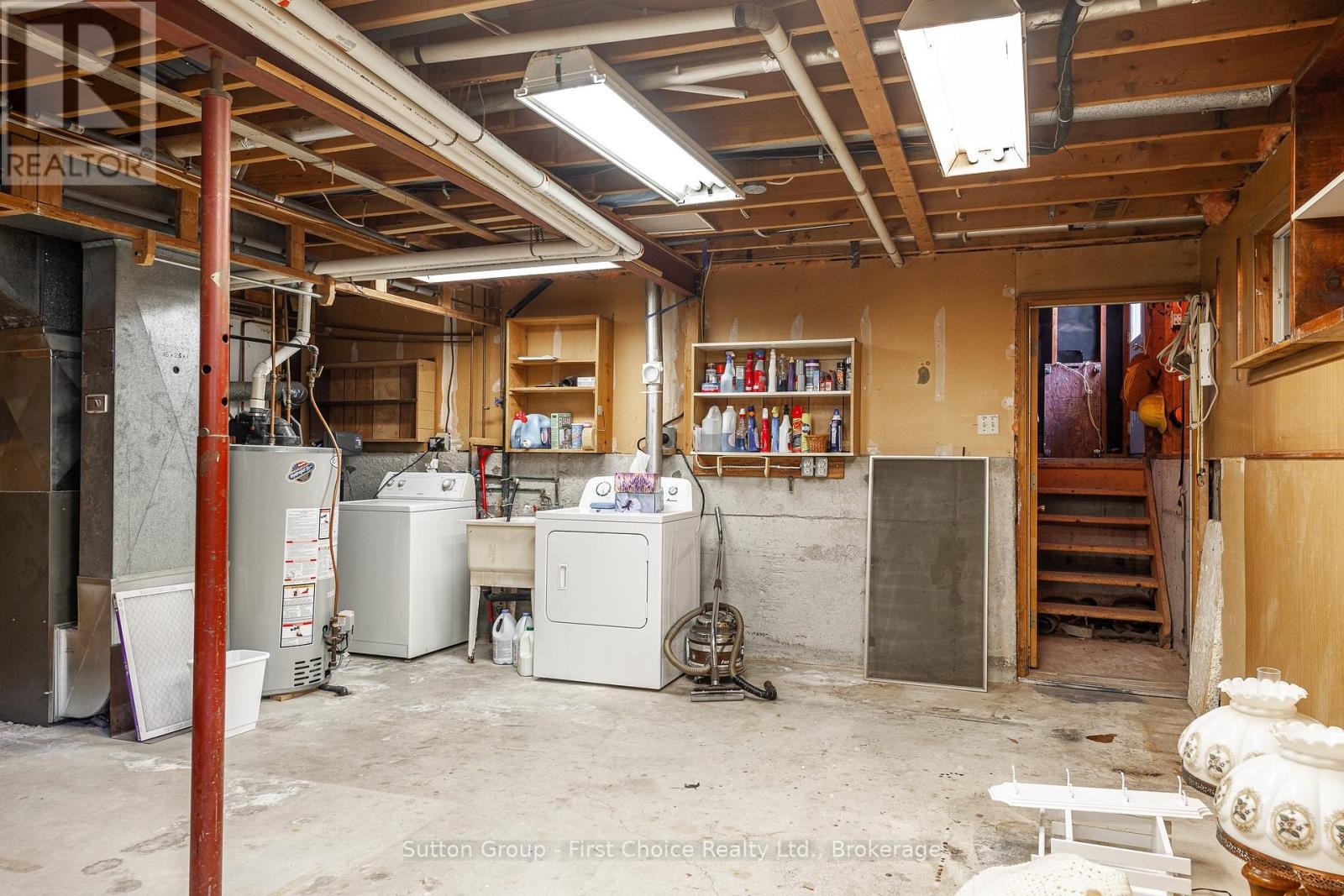 












142 KENNER CRESCENT

,
Stratford,




Ontario
N5A7H2

