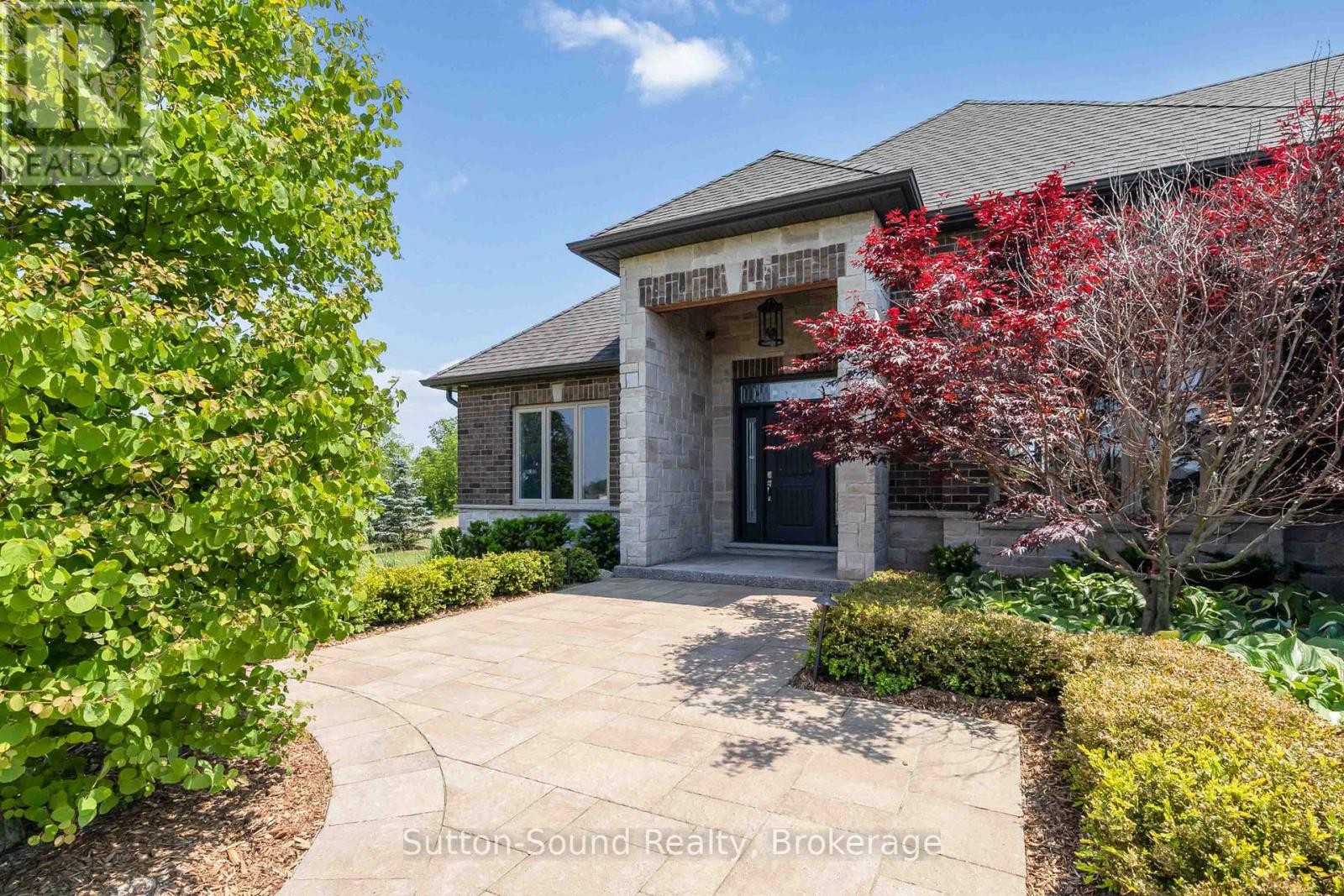












407 MCBAY ROAD

,
Brant (Brantford Twp),




Ontario
N3T5L4


