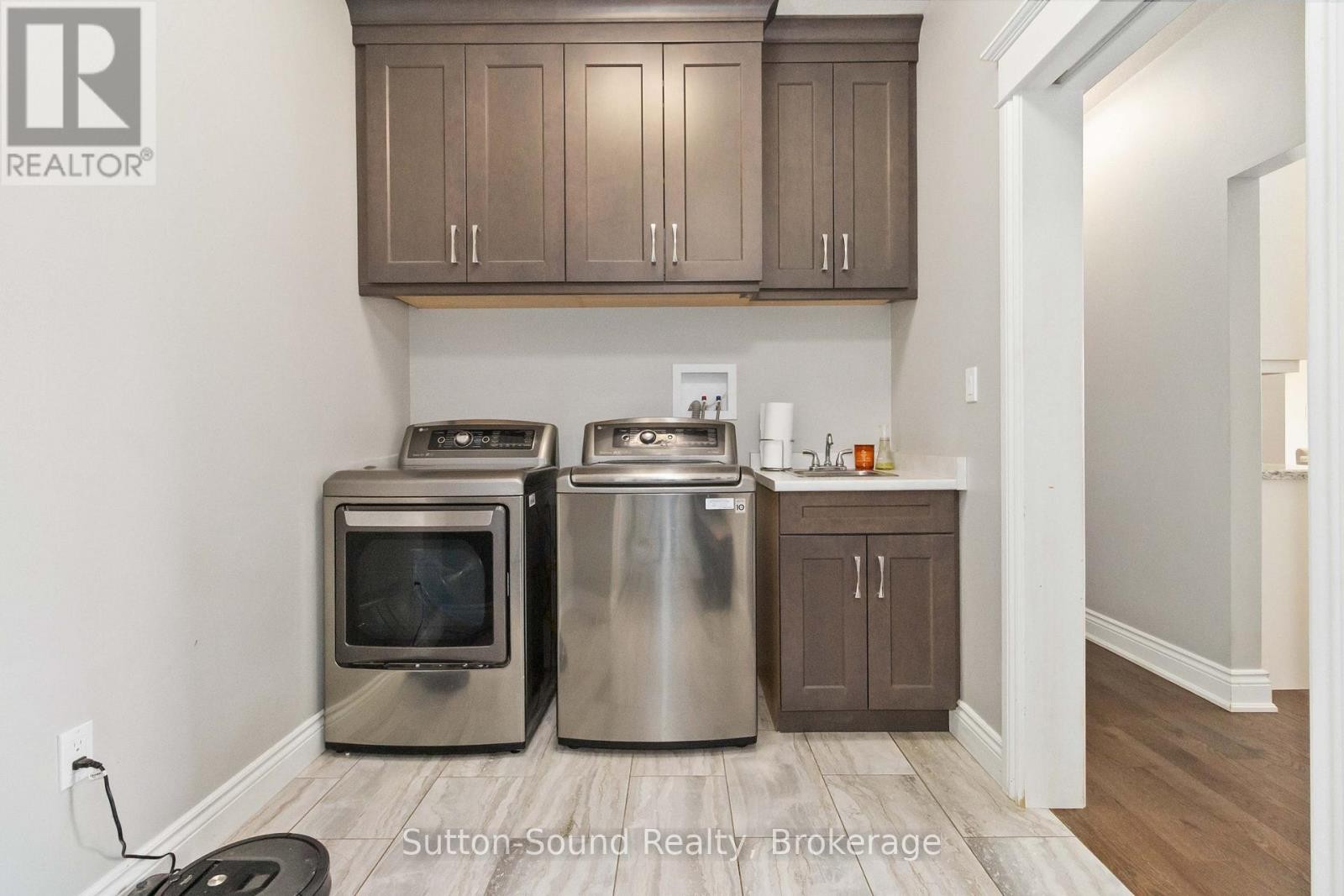 












407 MCBAY ROAD

,
Brant (Brantford Twp),




Ontario
N3T5L4

