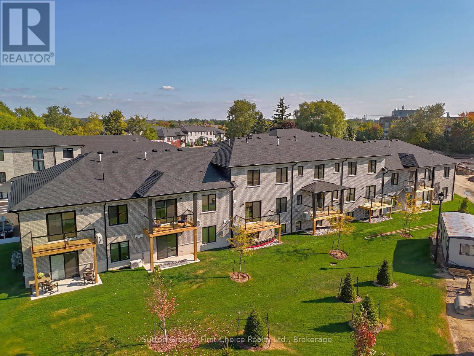 












UNIT 37 - 3202 VIVIAN LINE

,
Stratford,




Ontario
N5A0K6

