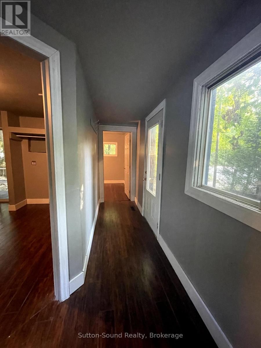 












442 BERFORD LAKE ROAD

,
South Bruce Peninsula,




Ontario
N0H2T0

