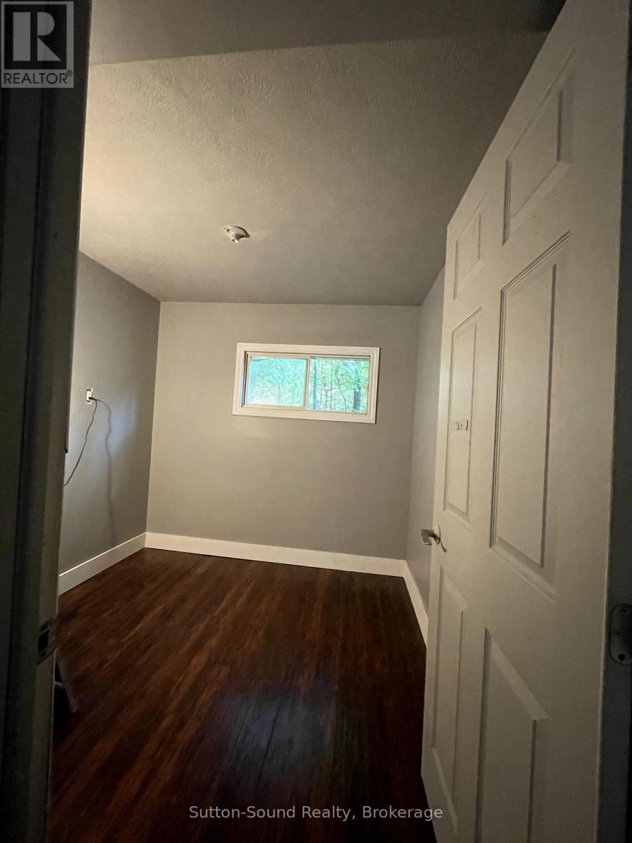 












442 BERFORD LAKE ROAD

,
South Bruce Peninsula,




Ontario
N0H2T0

