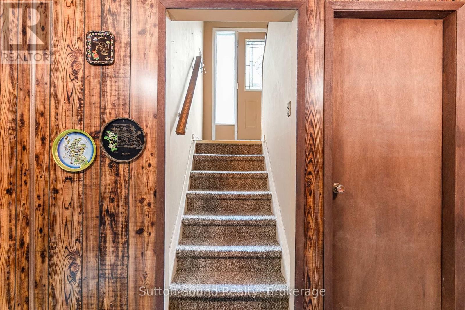 












17 FRONT STREET

,
South Bruce Peninsula,




Ontario
N0H1P0

