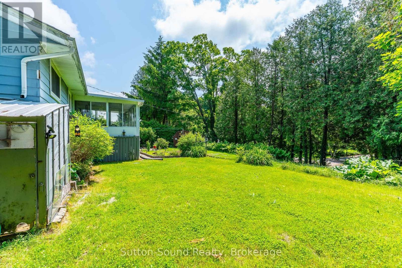 












17 FRONT STREET

,
South Bruce Peninsula,




Ontario
N0H1P0

