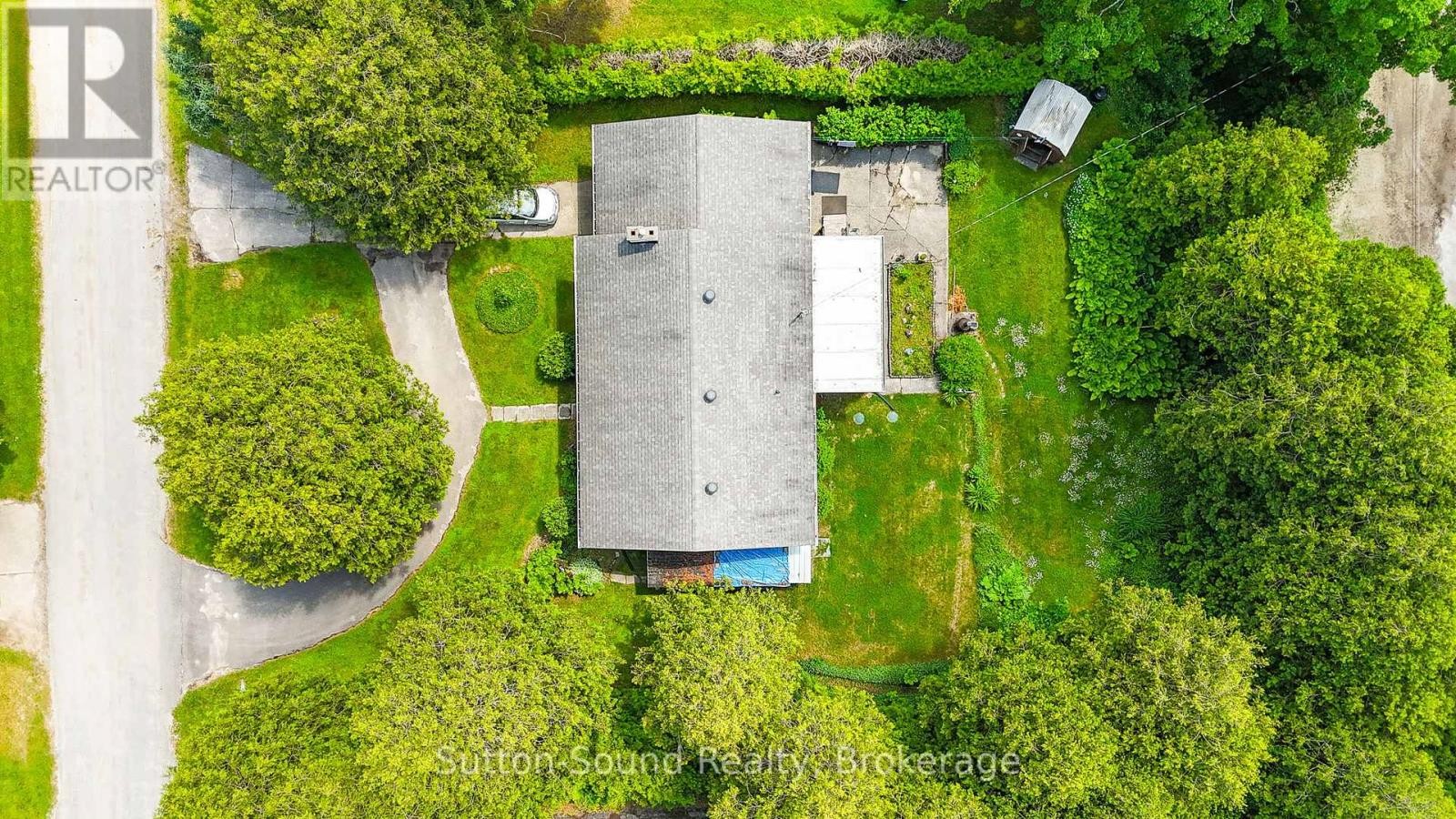 












17 FRONT STREET

,
South Bruce Peninsula,




Ontario
N0H1P0

