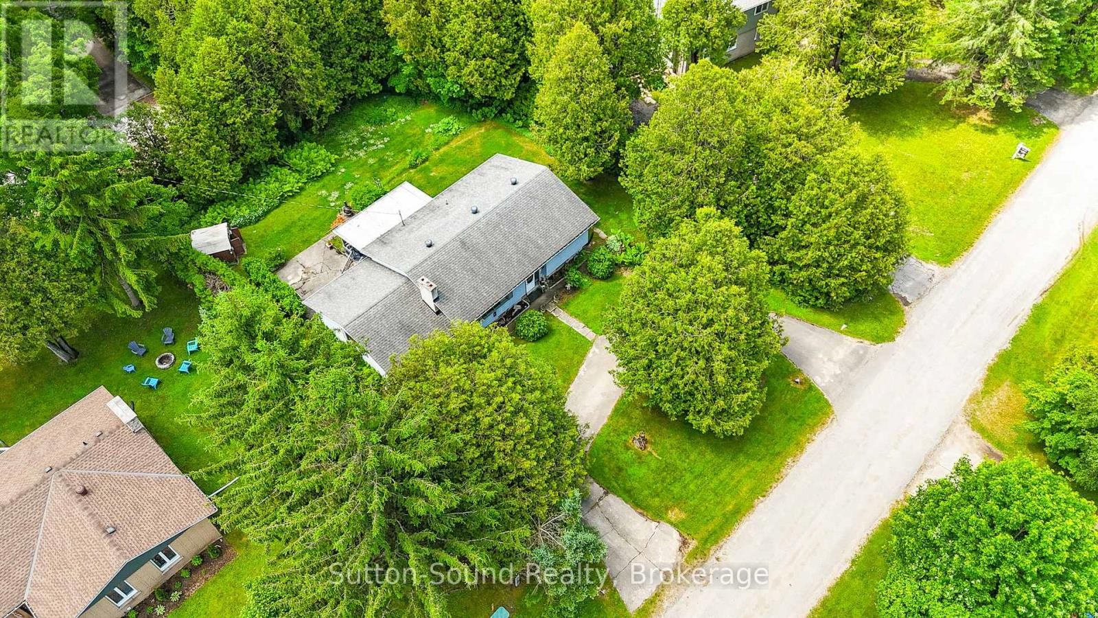 












17 FRONT STREET

,
South Bruce Peninsula,




Ontario
N0H1P0

