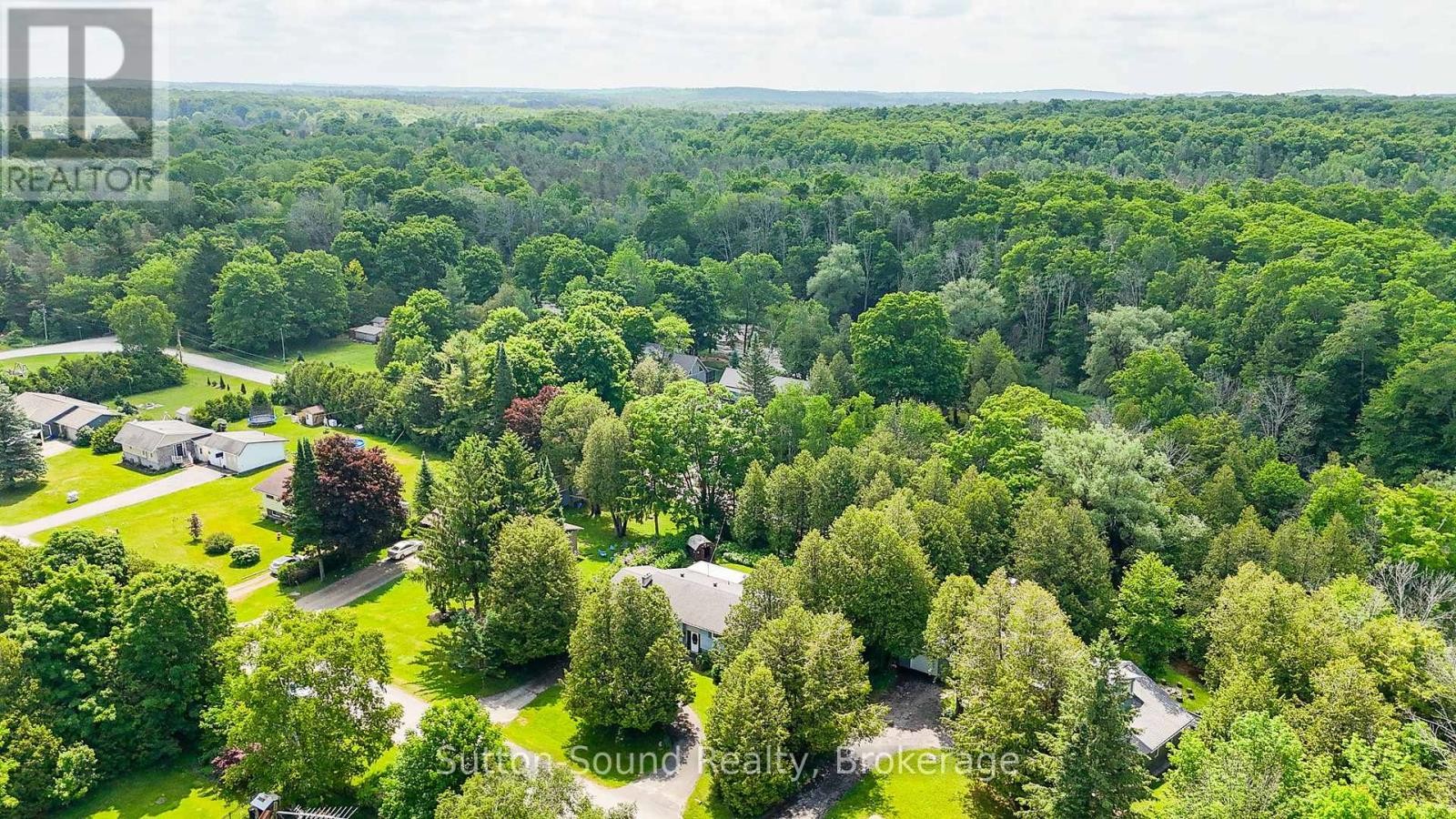 












17 FRONT STREET

,
South Bruce Peninsula,




Ontario
N0H1P0

