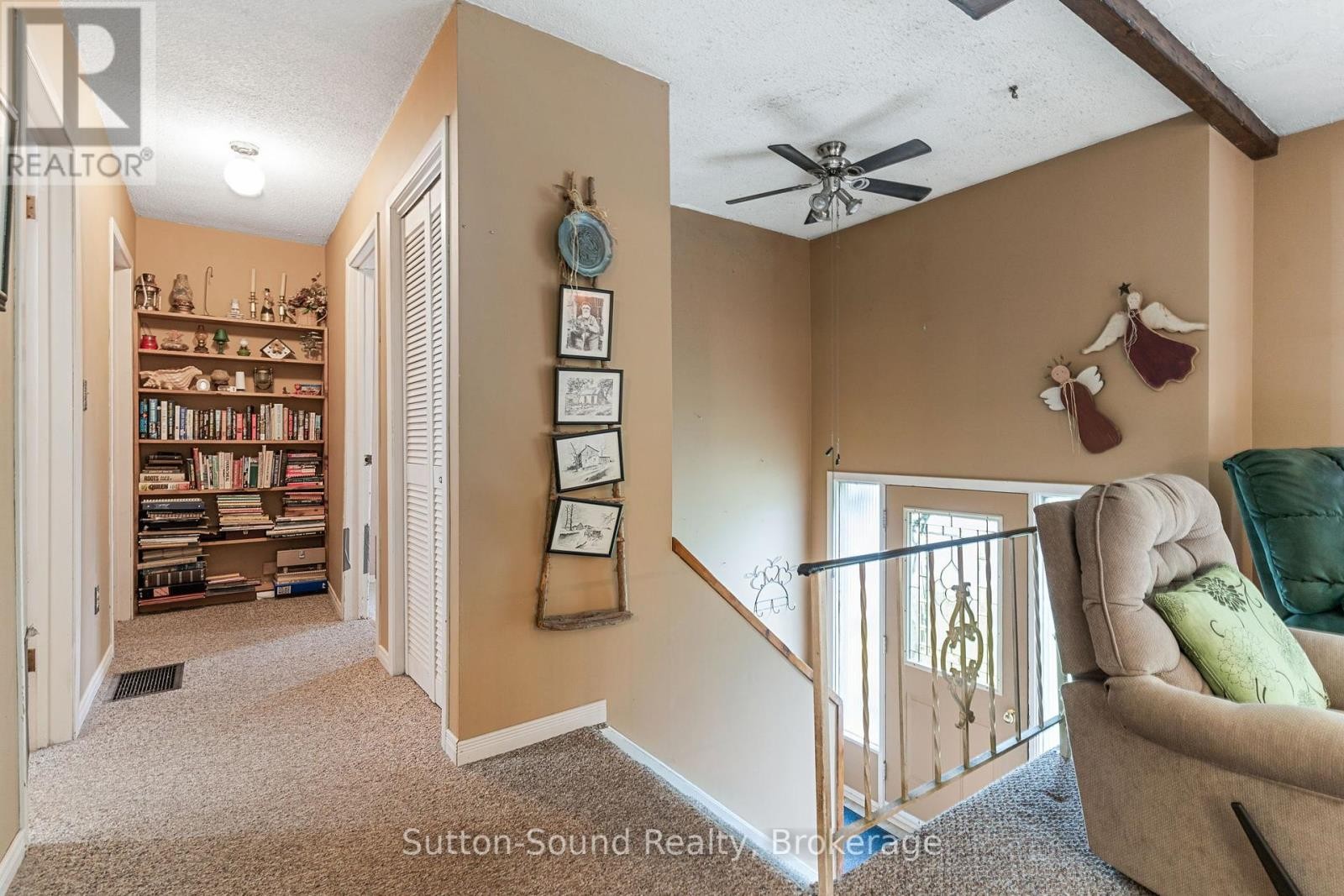 












17 FRONT STREET

,
South Bruce Peninsula,




Ontario
N0H1P0

