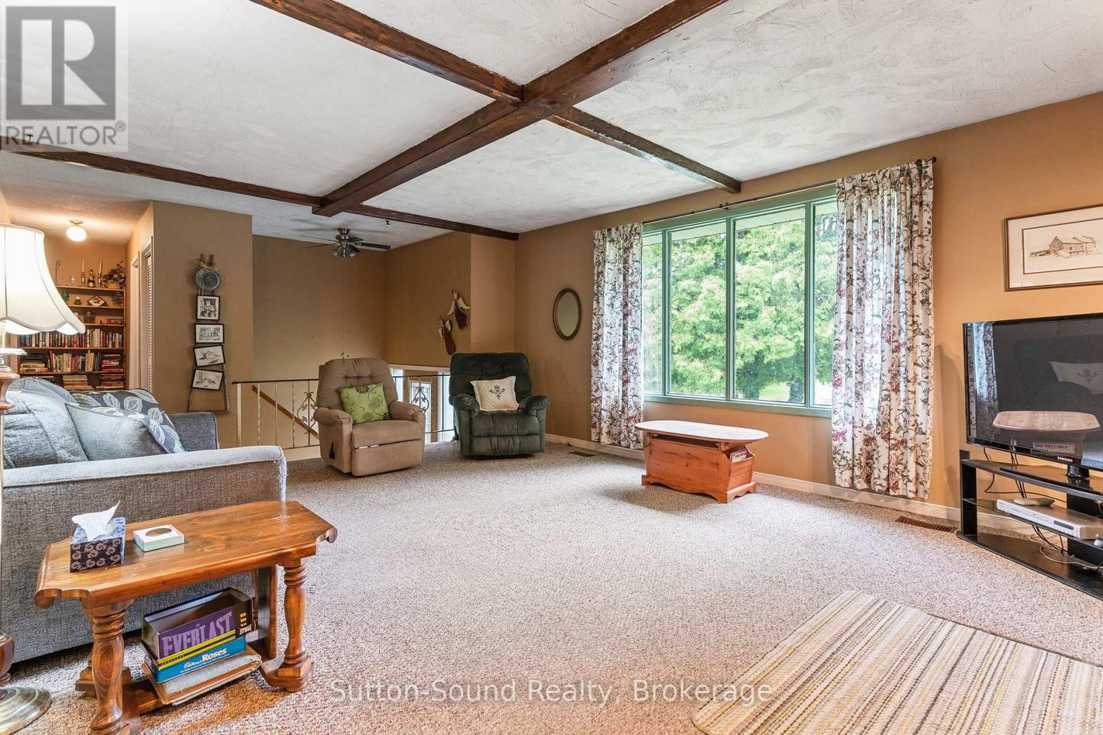 












17 FRONT STREET

,
South Bruce Peninsula,




Ontario
N0H1P0

